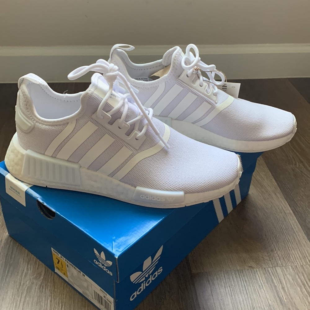 NWT Adidas NMD_R1 Primeblue Shoes